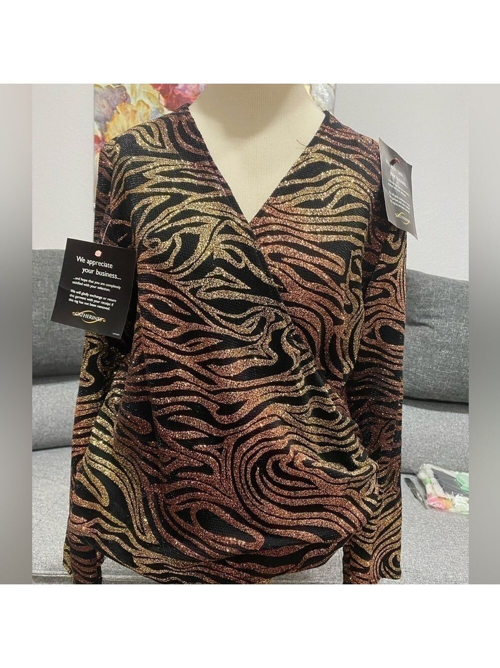 NWT ONYX NITE metallic top black & gold, size 0X= L no flaws- 2024 trend
